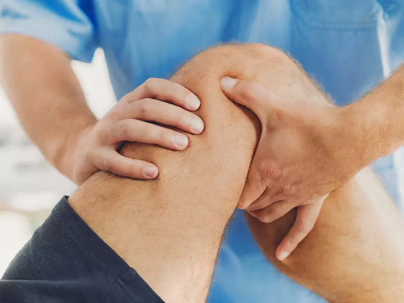 Knee Pain Treatment Near Me in Pace and Milton, FL. Chiropractic Exam For Knee Pain Relief.